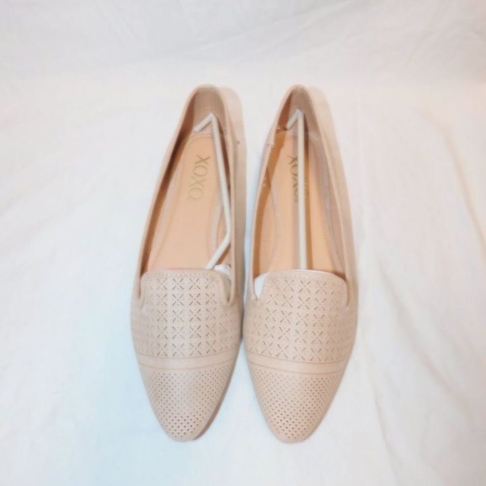 Beige XOXO Closed-Toed Shoes (Kohl's) - Brand New with Box